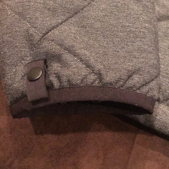 Women’s North Face Jacket - Picture 3 of 5